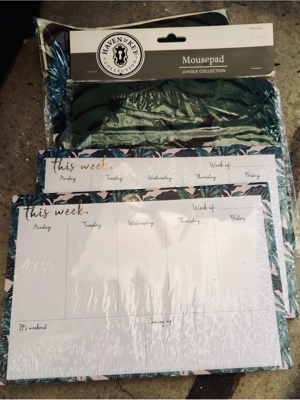 Jungle Collection Mousepad and Weekly Planner - Green